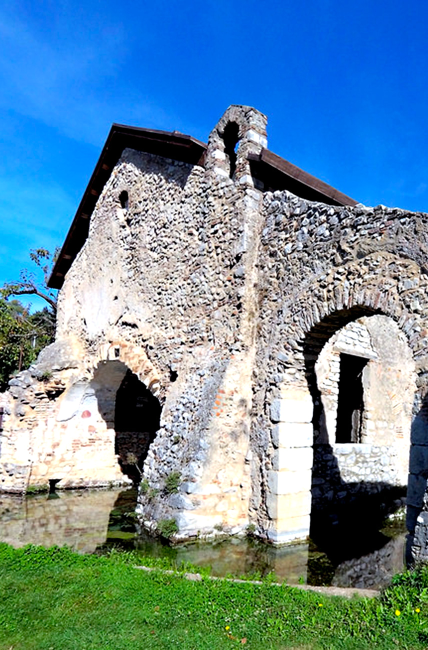 Battistero Paleocristiano di San Giovanni in Fonte tra Sala Consilina e Padula